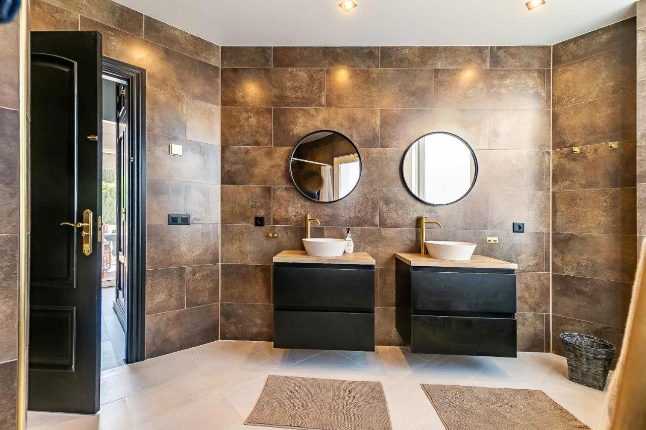 64-Luxury Villa With Jacuzzi & Pool In Mijas! Exterior photo